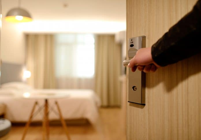 The 6 Things You Should Do Immediately After Checking Into Your Hotel Room